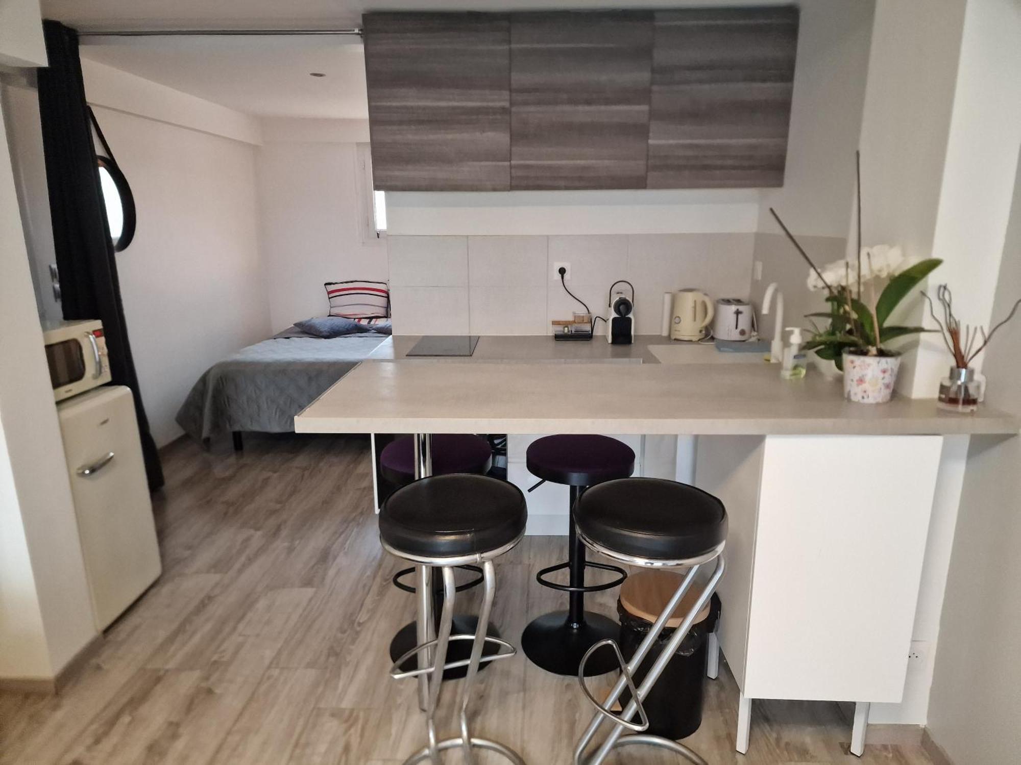 Spacieux Studio Dans Le Beaujolais Saint-Georges-de-Reneins Екстер'єр фото